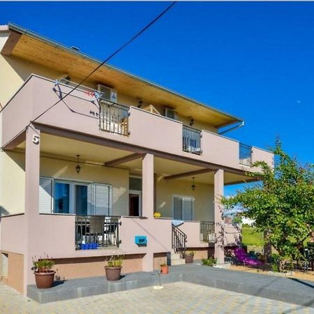ביבינייה Holiday House Andrija מראה חיצוני תמונה